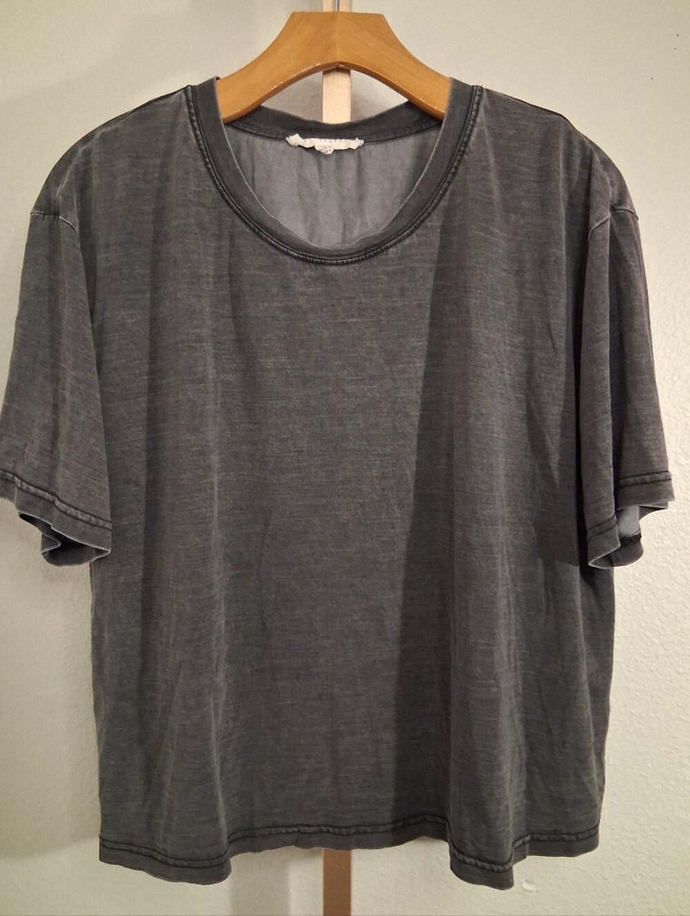 Jane And Delancey Gray T Shirt Blouse